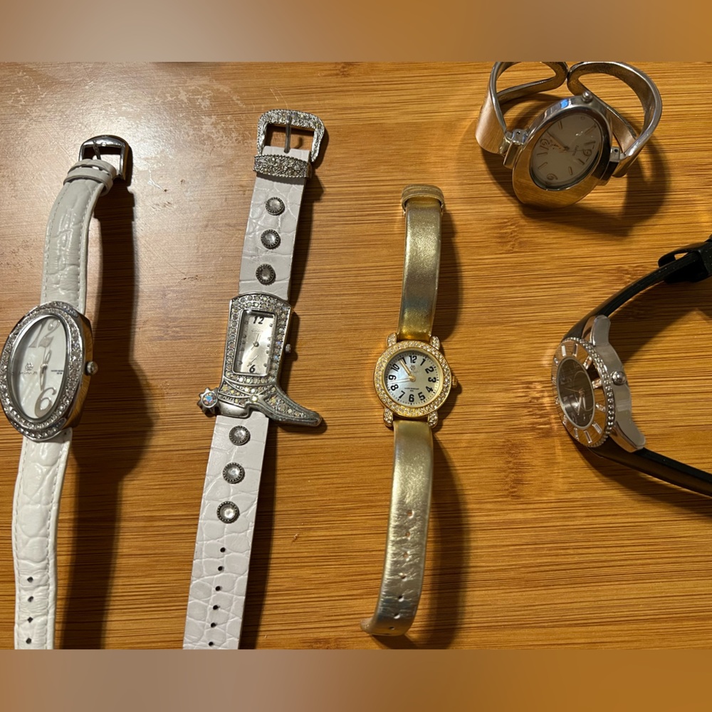 Used condition 5 watches different brands